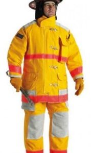 Traje estructural marca LION modelo TRADITIONAL NOMEX